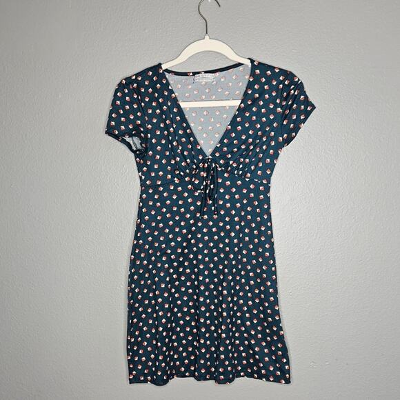 Urban outfitters  Becca Tie front mini dress - Picture 1 of 4